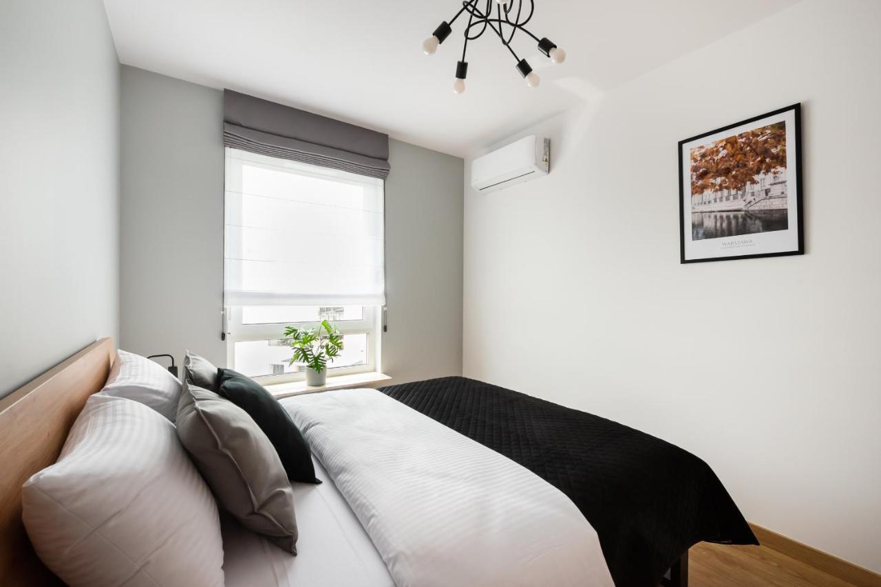 Wola Skwer Happy Apartment Warsaw Exterior photo